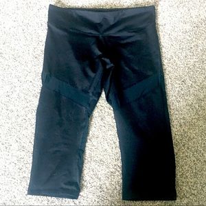 Champion Cropped Leggings - Women’s XL